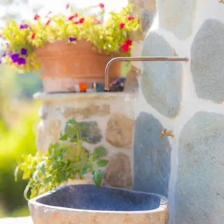 Hébergement de vacances Demeure De Charme Suarella Domaine De Marquiliani *